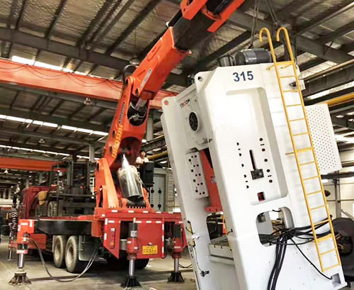 蓝山提升工作效率，选择优质折臂吊租赁服务