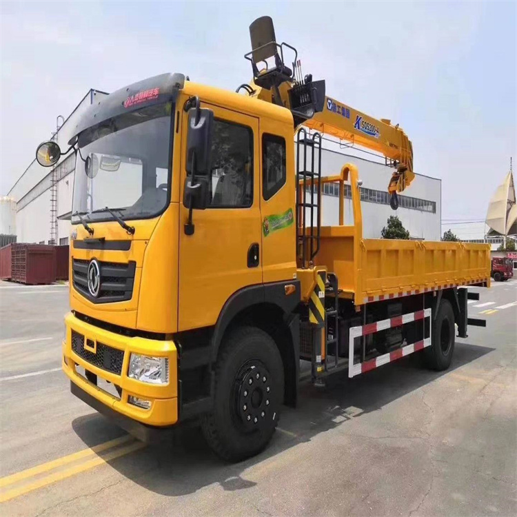 蓝山附近找一辆随车吊出租