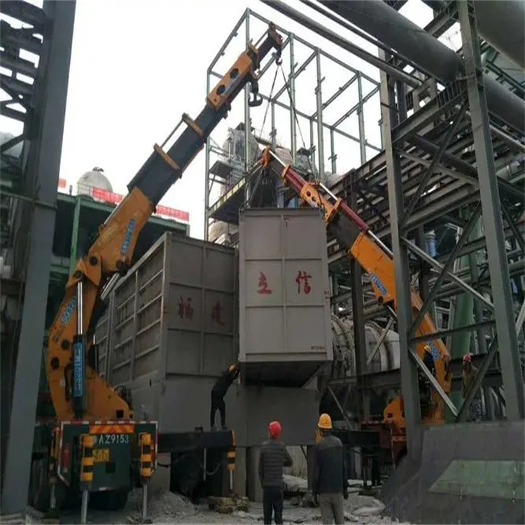 蓝山折臂吊车租赁电话