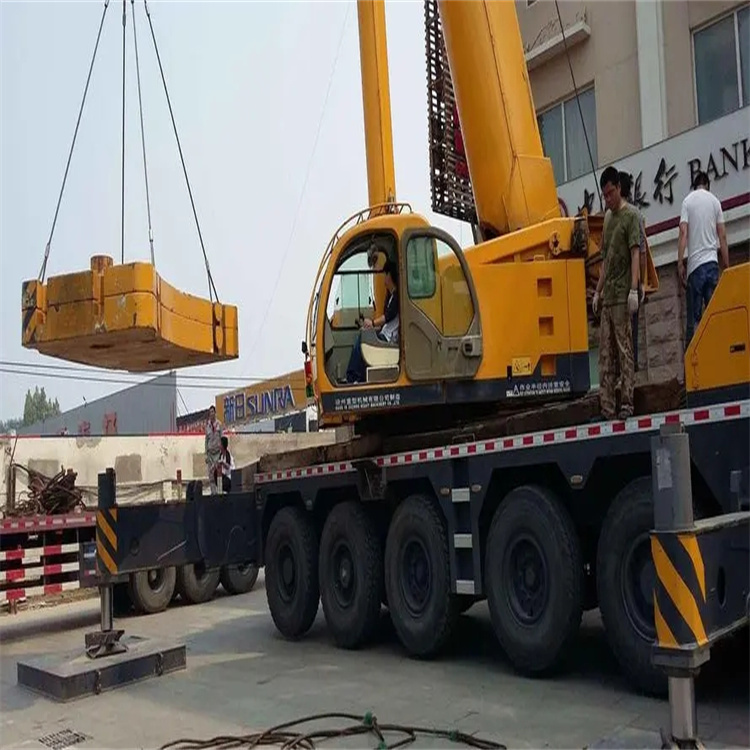 蓝山当地吊车出租|机器吊装|75吨|工厂搬迁服务