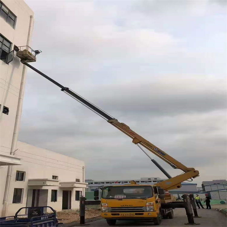 蓝山附近高空车出租|市政施工/设备安装专用|随叫随到|亿立达设备租赁